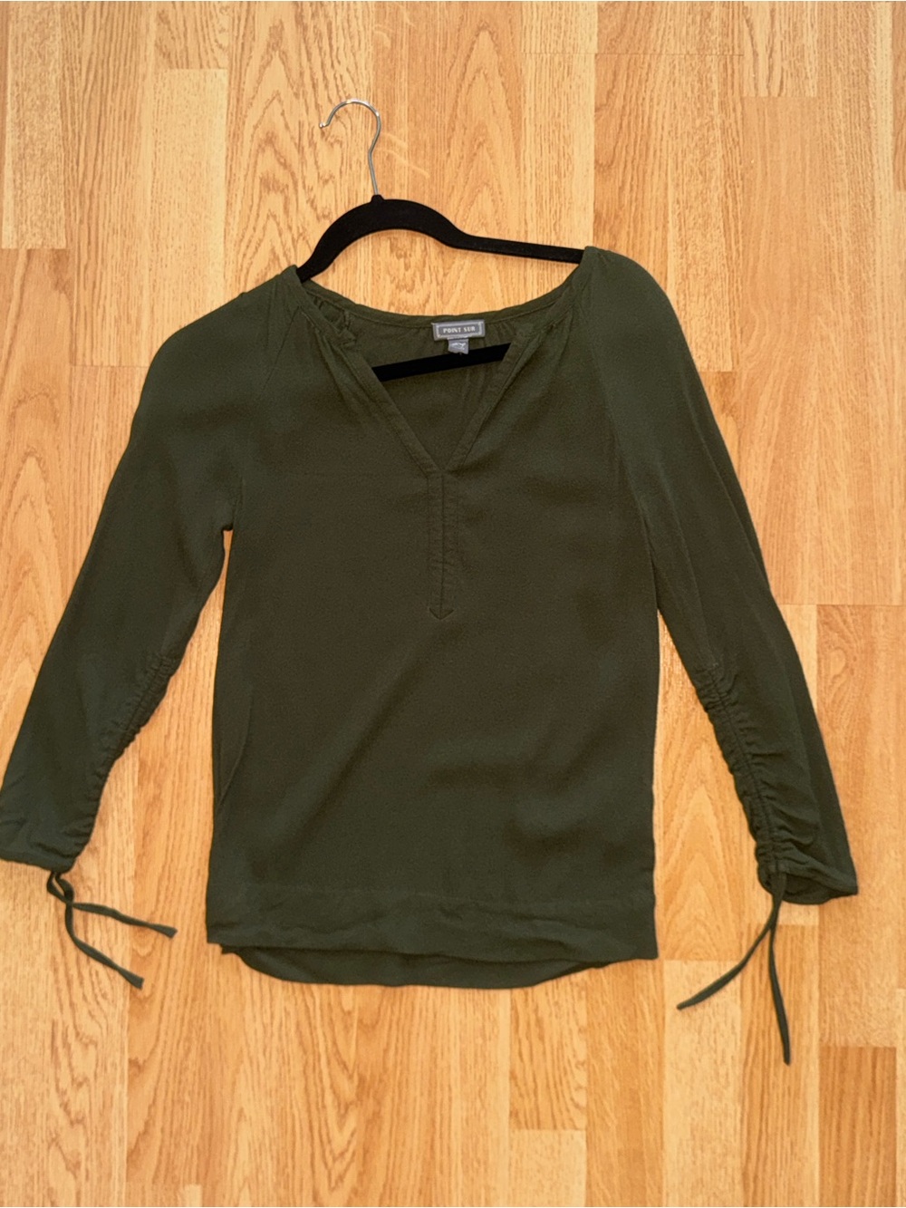 EUC J.Crew women’s petite Point Sur Ruched Sleeve Blouse- Olive Green- xxsp